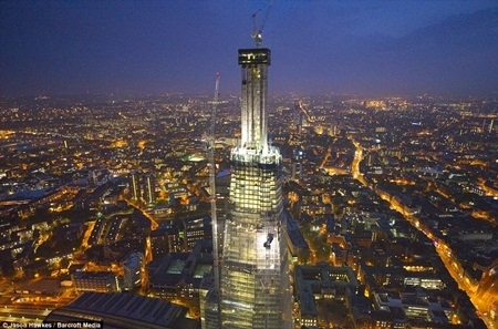 Chiêm ngưỡng tòa tháp cao nhất châu Âu | ảnh 1