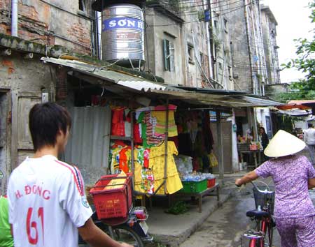 Cải tạo chung cư cũ tại Hà Nội: Vẫn đang loay hoay tìm giải pháp | ảnh 1