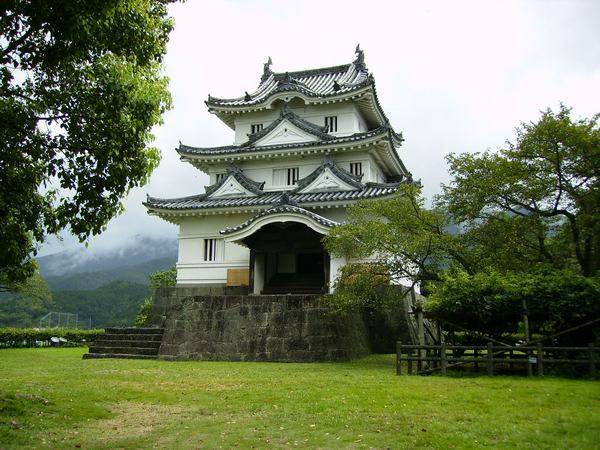 12 lâu đài cổ kính ở ở Nhật Bản | ảnh 19