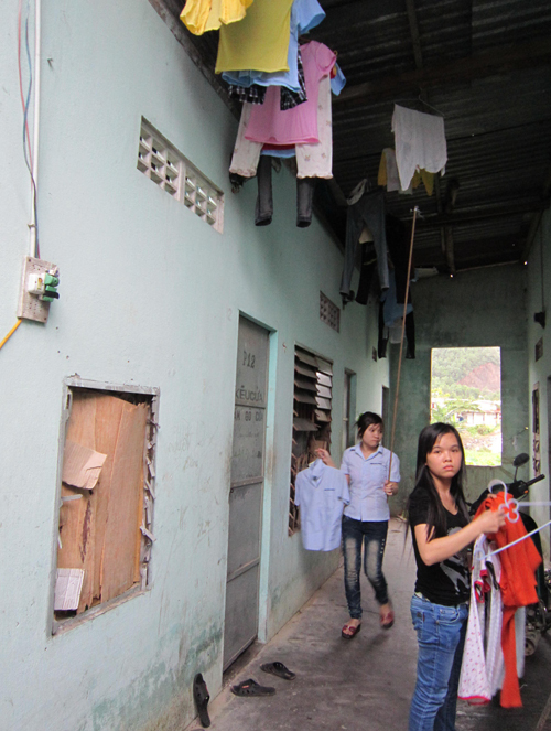 Đà Nẵng: Dự án chậm tiến độ hàng ngàn công nhân đang sống tạm bợ | ảnh 1