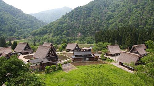 Ghé thăm những ngôi làng di sản thế giới ở Nhật Bản | ảnh 3