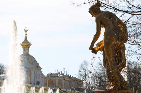 Ghé thăm cung điện mùa hè mát mẻ ở Nga | ảnh 4