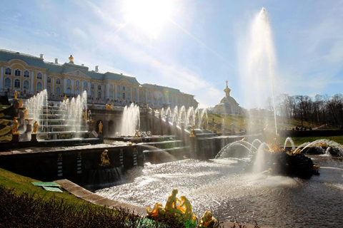 Ghé thăm cung điện mùa hè mát mẻ ở Nga | ảnh 8