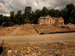Mỹ: Số nhà mới xây giảm nhiều nhất từ 2008 | ảnh 1