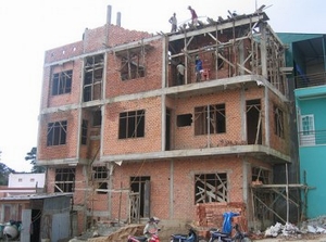 Hà Nội: Bác bỏ  đề xuất xây nhà tạm 5 tầng | ảnh 1