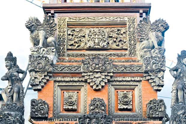 Kiến trúc đền thiêng tuyệt đẹp trên đảo Bali | ảnh 1
