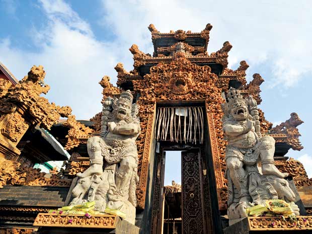 Kiến trúc đền thiêng tuyệt đẹp trên đảo Bali | ảnh 4