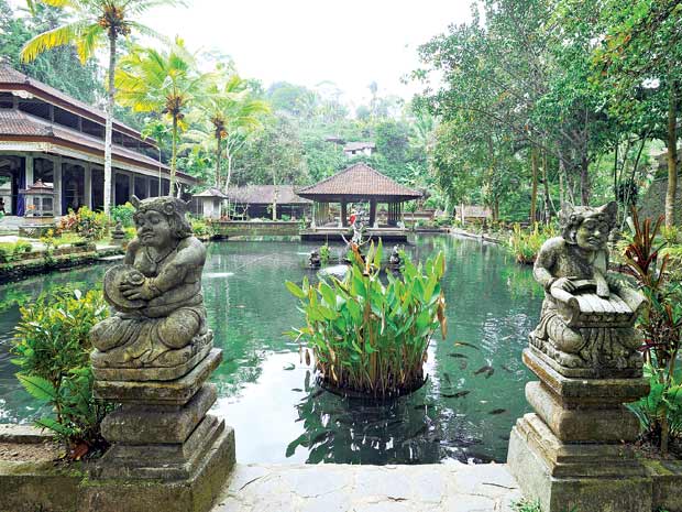 Kiến trúc đền thiêng tuyệt đẹp trên đảo Bali | ảnh 11