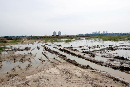 Hà Nội: Sử dụng lãng phí nhiều khu đất “vàng” | ảnh 1