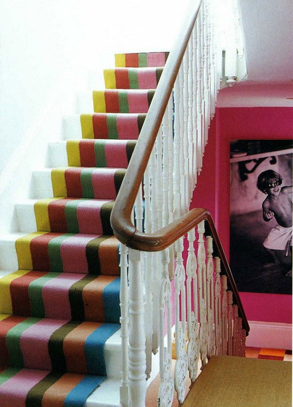 Ngắm những cầu thang rực rỡ sắc màu | ảnh 3