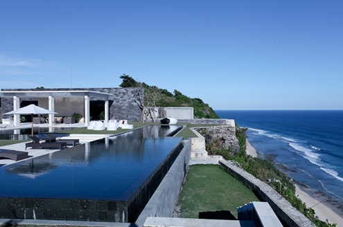 Ghé thăm ngôi nhà 3,7 triệu USD bên bờ biển Bali | ảnh 1