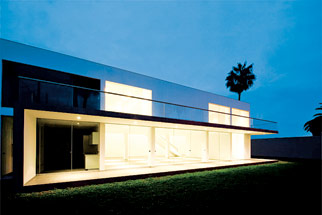 Nhà theo phong cách cực thiểu của VP kiến trúc Artadi | ảnh 4