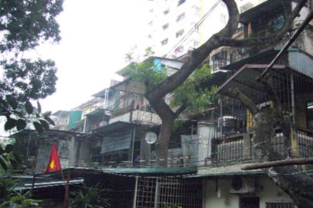 Hà Nội: Sẽ rà soát các chung cư cũ trong tháng 11/2012 | ảnh 1
