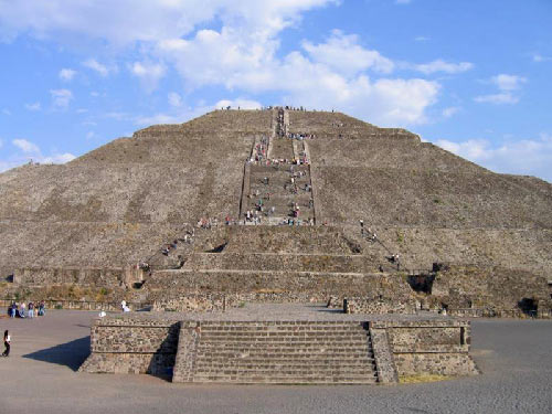 Những kim tự tháp độc đáo không nằm ở Ai Cập | ảnh 8
