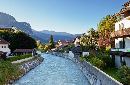 Chiêm ngưỡng kiến trúc thơ mộng của thị trấn Garmisch-Partenkirchen | ảnh 4