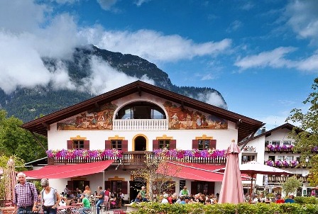 Chiêm ngưỡng kiến trúc thơ mộng của thị trấn Garmisch-Partenkirchen | ảnh 14