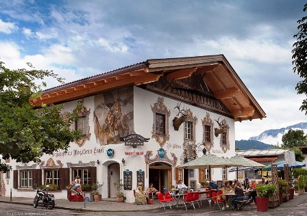 Chiêm ngưỡng kiến trúc thơ mộng của thị trấn Garmisch-Partenkirchen | ảnh 16