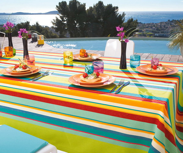Trang trí cho bữa tiệc ngoài trời bằng khăn trải bàn | ảnh 6